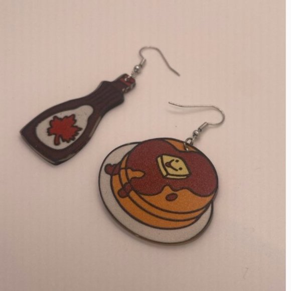 ⭐️❤️FREE Bread Maple Syrup Pancakes Snack Hipster Hippie Graphic Drop Earrings - Picture 4 of 9
